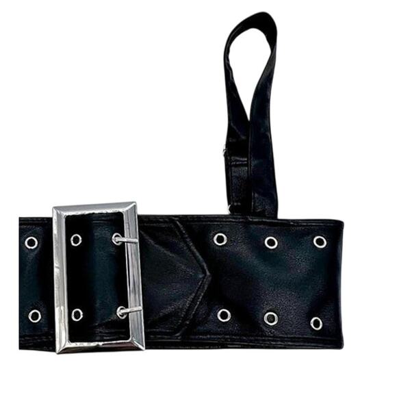 NWT WeWoreWhat Cropped Faux Leather Buckle Bandeau Top Silver Buckle XXL Black - Picture 3 of 15